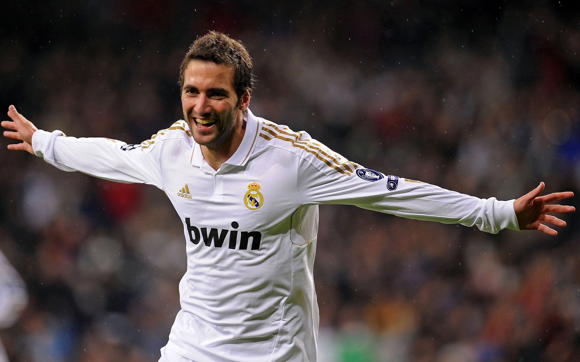 mk体育现在-维尔·冯·威克：凭借强壮体魄，屡屡打破对方防线，为南非队提供优势